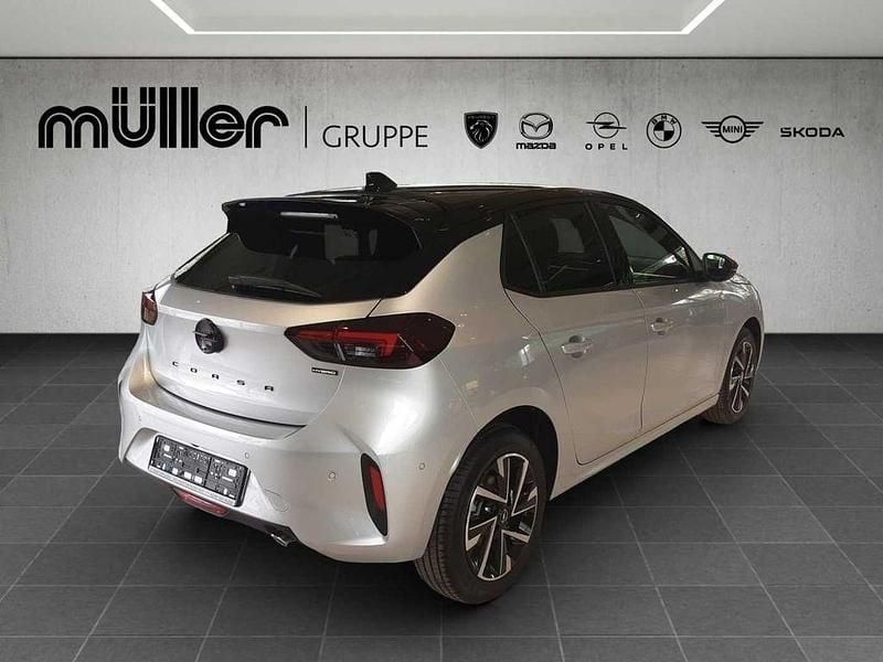 Gebraucht Opel Corsa 101 PS (74 kW) 2024 Kristal silber Limousine