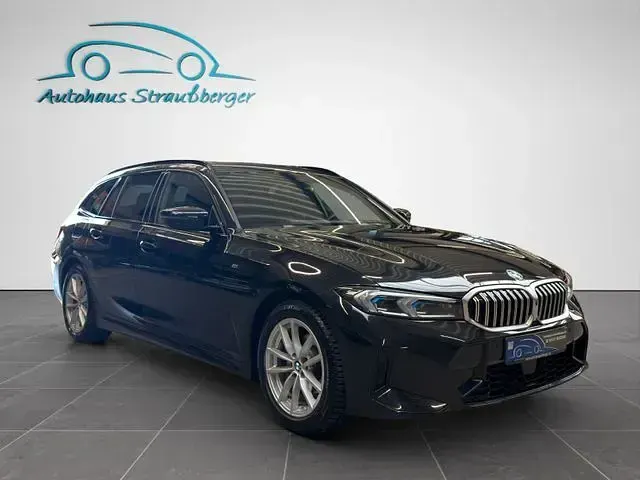Gebraucht BMW 318 M Sport 156 PS (114 kW) 2025 Schwarzkeine angabe Kombi