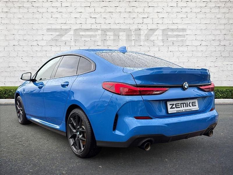 Gebraucht BMW 220 M Sport 178 PS (130 kW) 2023 Blau Coupé