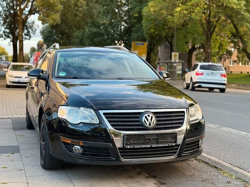 Gebraucht VW Passat Trendline 160 PS (117 kW) 2009 Schwarz Kombi