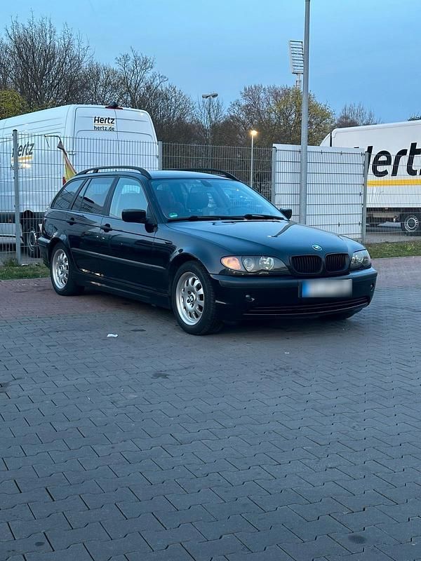 Gebraucht BMW 320 2002 Schwarz Kombi