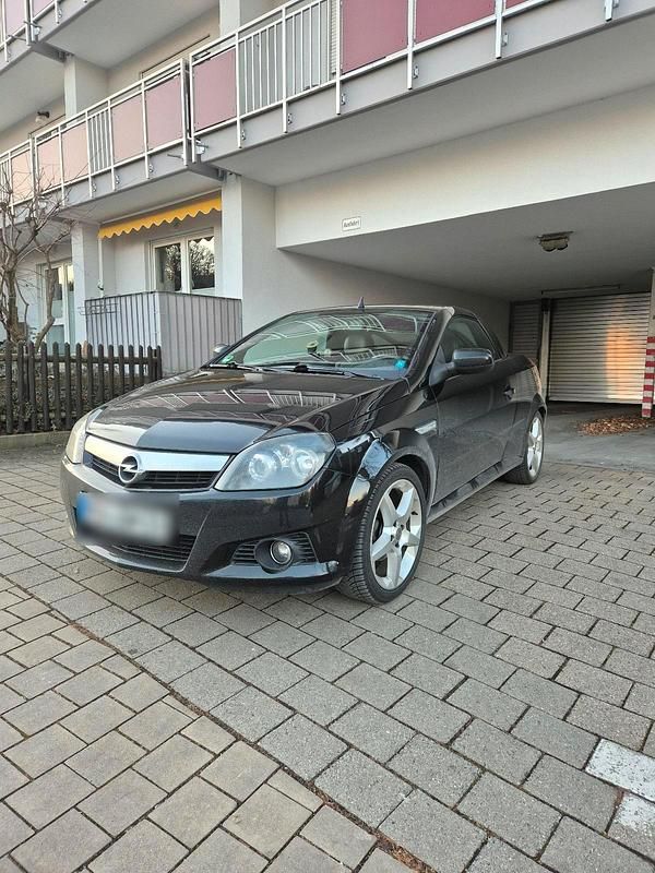 Gebraucht Opel Tigra 128 PS (94 kW) 2004 Schwarz Cabrio