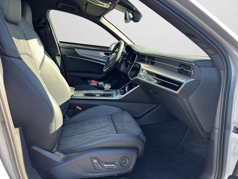 Gebraucht Audi S6 Comfort 344 PS (253 kW) 2024 Florettsilber metallic (metallic) Kombi