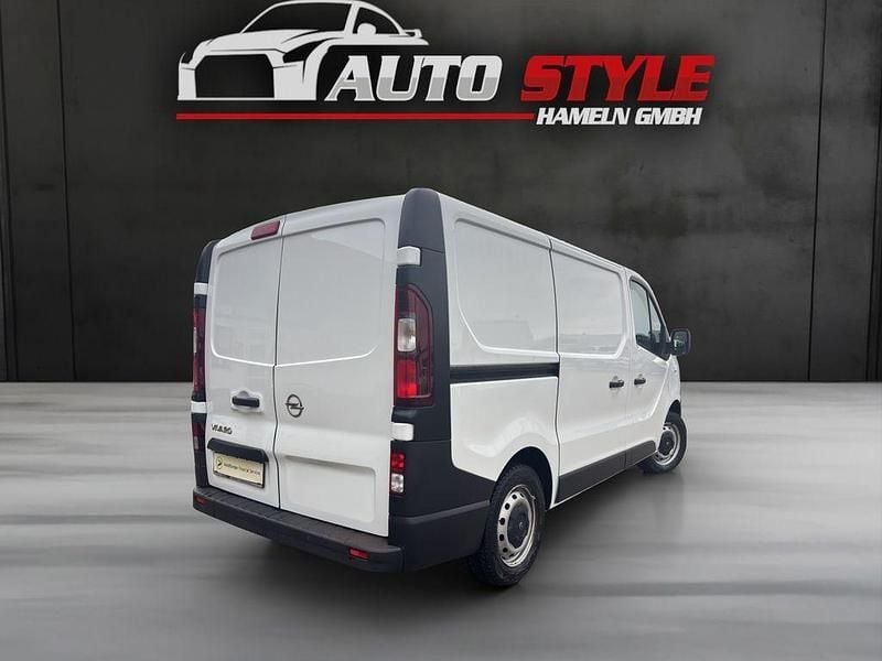 Gebraucht Opel Vivaro 120 PS (88 kW) 2019 Weiß Van / Kleinbus