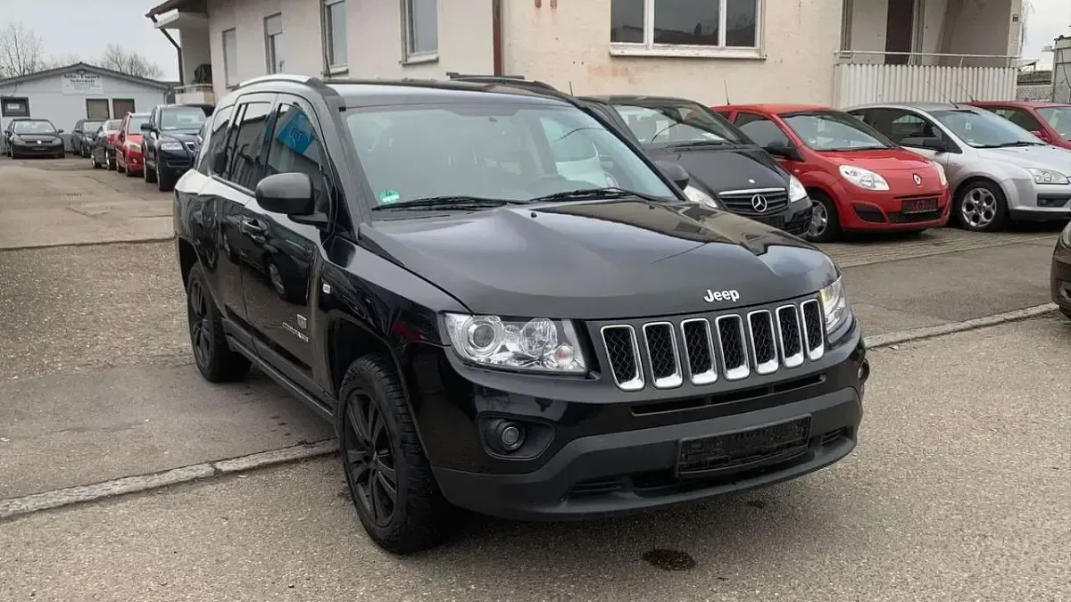 Used Jeep Compass Limited 136 HP (100 kW) 2011 Black SUV