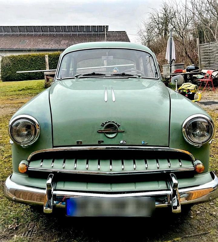 Grün Gebraucht 1954 Opel Olympia Limousine | 8.900 € - Bild 1/4