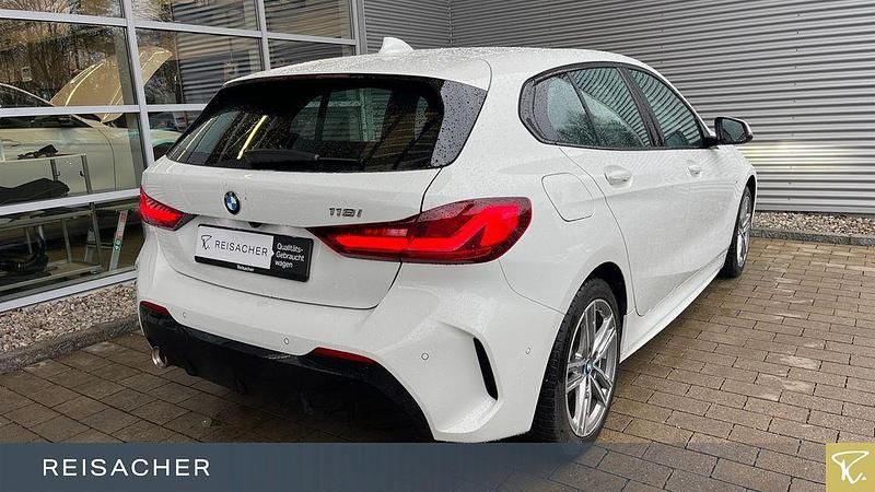 Gebraucht BMW 118 Efficient Dynamics 136 PS (100 kW) 2023 Alpinweiß uni Kleinwagen