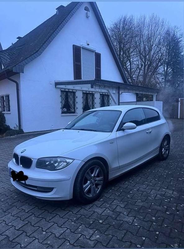 Gebraucht BMW 116 Performance 136 PS (100 kW) 2007 Weiß Kleinwagen