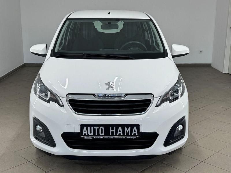 Gebraucht Peugeot 108 Active 72 PS (52 kW) 2019 Weiß Limousine