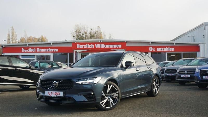 Blau Gebraucht 2021 Volvo V90 R-Design Kombi | 36.990 € (Fairer Preis) - Bild 1/4
