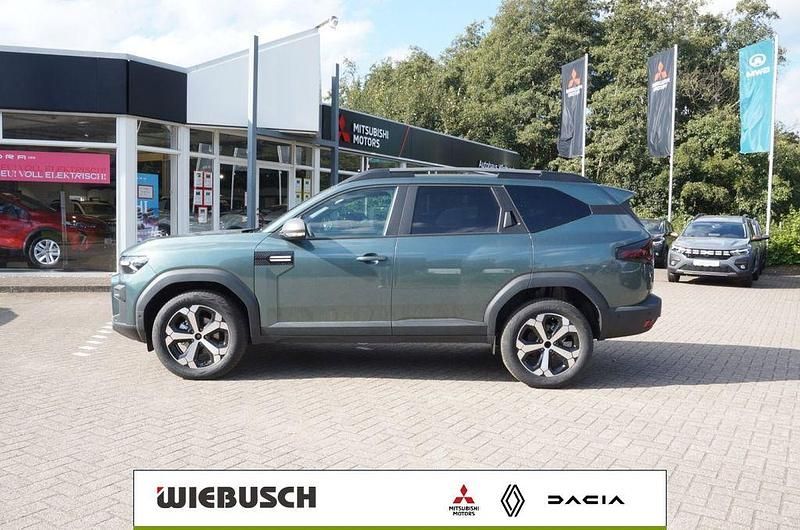 Zedergrün Neu 2025 Dacia Bigster Journey SUV | 33.720 € (Fairer Preis) - Bild 1/4