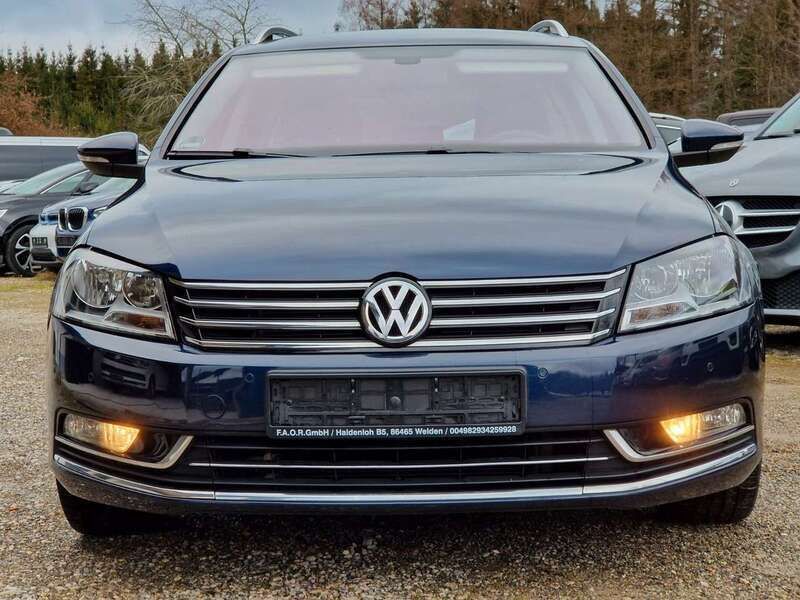 Gebraucht VW Passat Highline 160 PS (117 kW) 2011 Blau Kombi
