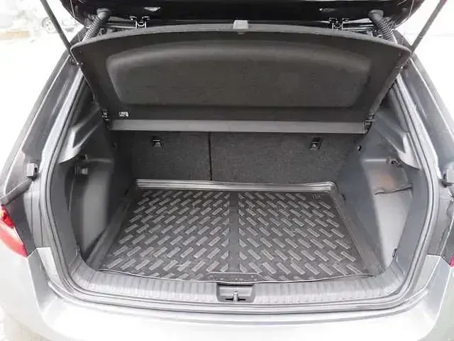 Gebraucht Skoda Fabia Monte Carlo 116 PS (85 kW) 2024 Graphite grey Kleinwagen