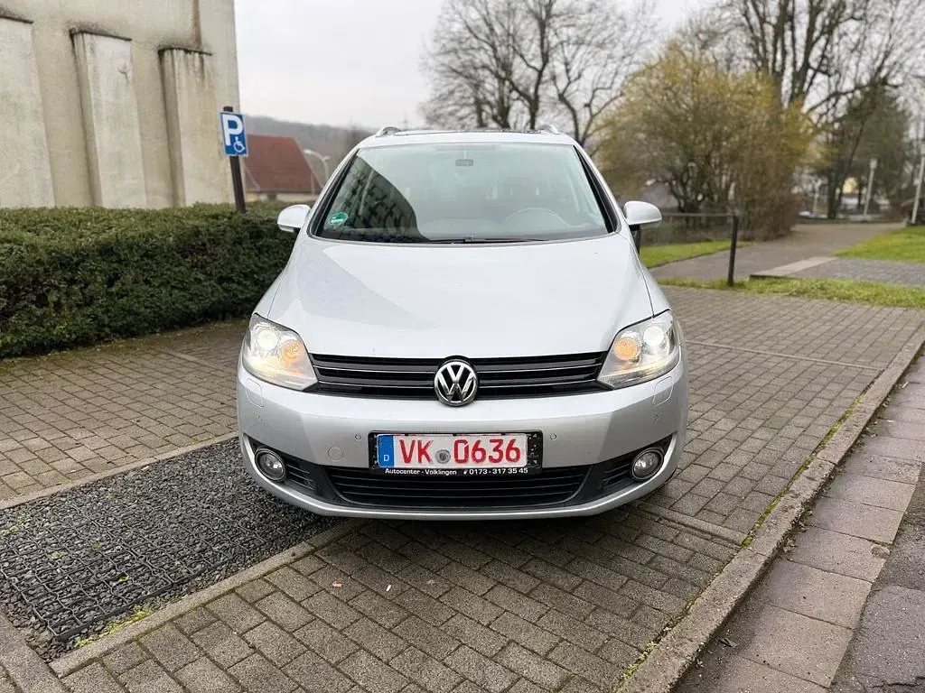 Gebraucht VW Golf Plus Cross Comfortline 105 PS (77 kW) 2010 Silber Van / Kleinbus