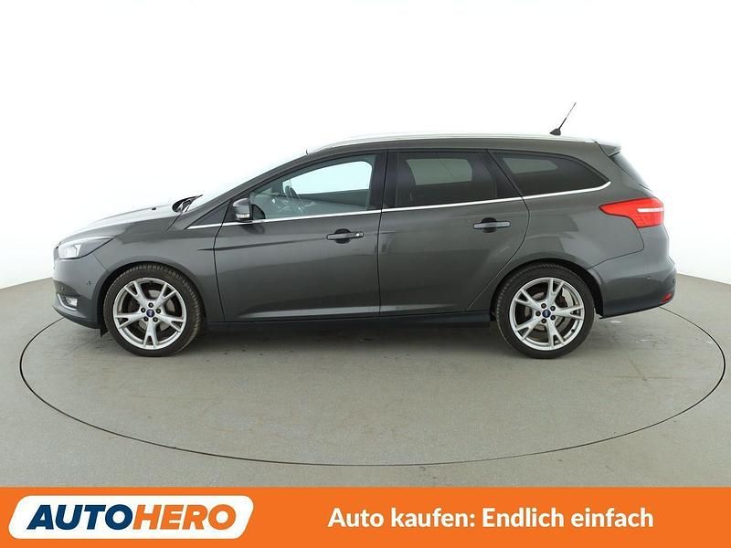 Gebraucht Ford Focus Titanium 150 PS (110 kW) 2018 Grau Kombi