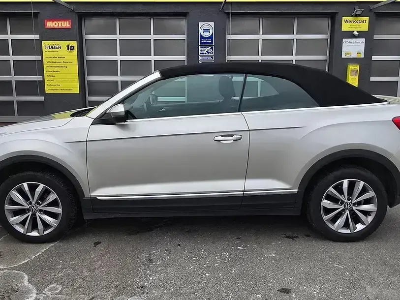 Gebraucht VW T-Roc Cabriolet 149 PS (109 kW) 2021 Silber Cabrio