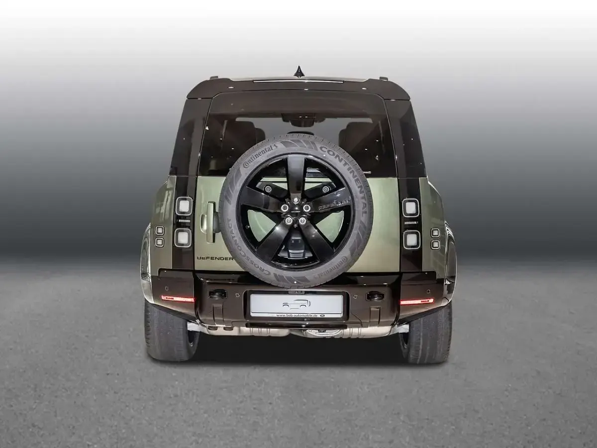Neu Land Rover Defender HSE Dynamic 349 PS (256 kW) 2026 Grün SUV
