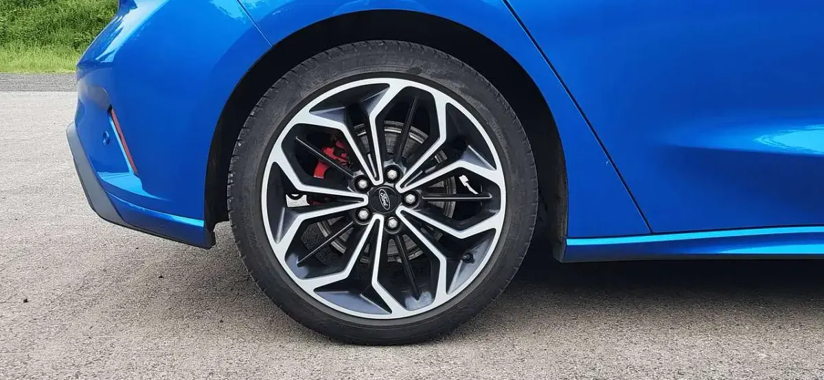 Gebraucht Ford Focus ST-Line 125 PS (91 kW) 2018 Blau Kleinwagen