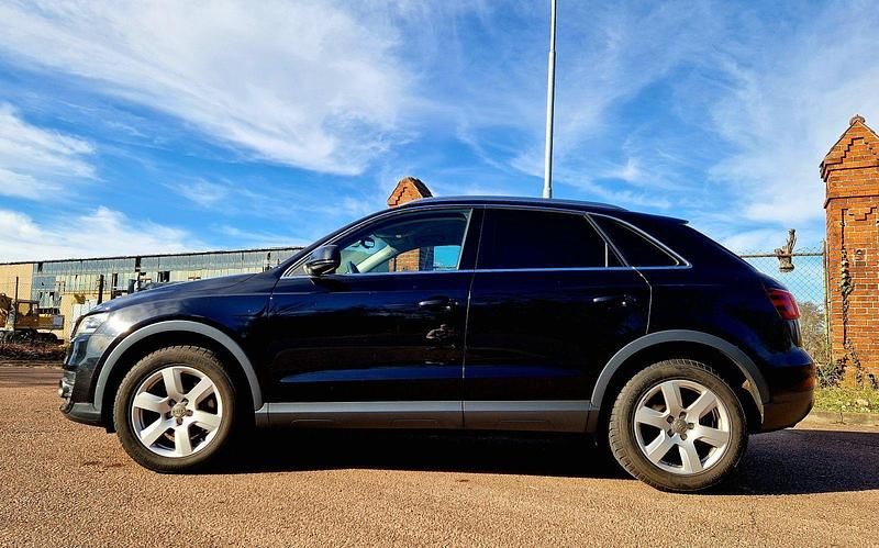 Gebraucht Audi Q3 Ambiente 177 PS (130 kW) 2011 Schwarz SUV