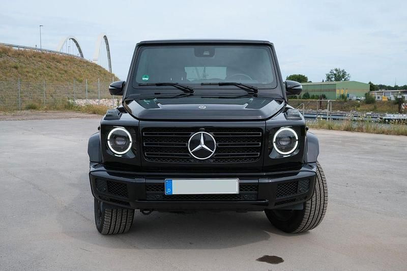 Schwarz Gebraucht 2023 Mercedes G400 AMG SUV | 135.000 € (Superpreis) - Bild 1/4