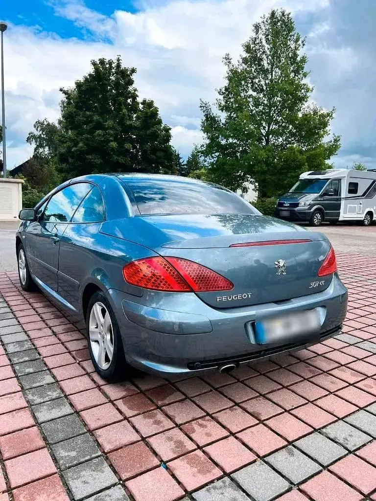 Gebraucht Peugeot 307 CC 140 PS (102 kW) 2006 Silber Cabrio