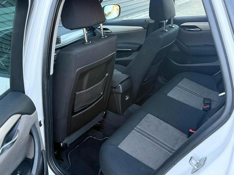 Gebraucht BMW X1 184 PS (135 kW) 2011 Weiß SUV