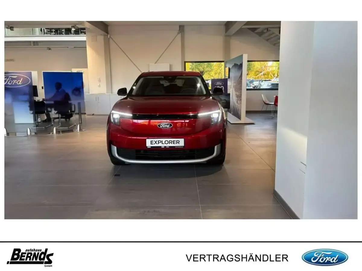 Gebraucht Ford Explorer Extended Range 210 kW (286 PS) 2025 Rot SUV