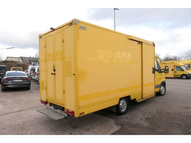 Gebraucht Iveco Daily 106 PS (77 kW) 2012 Gelb (metallic) Van