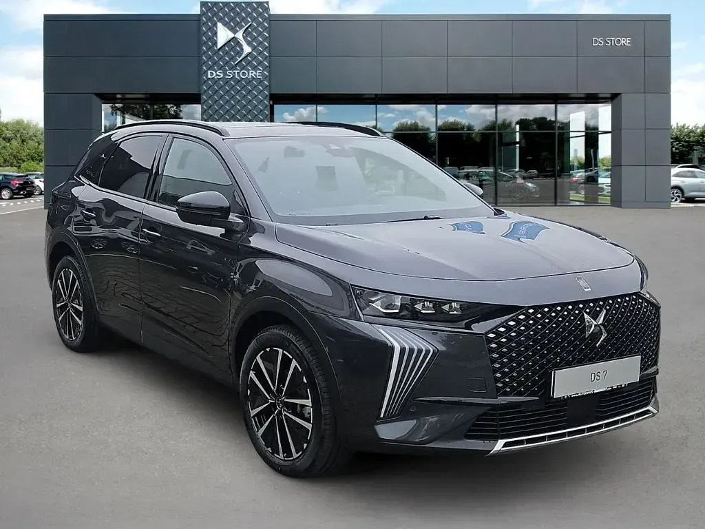 Gebraucht DS Automobiles DS7 Crossback 131 PS (96 kW) 2025 Grau SUV