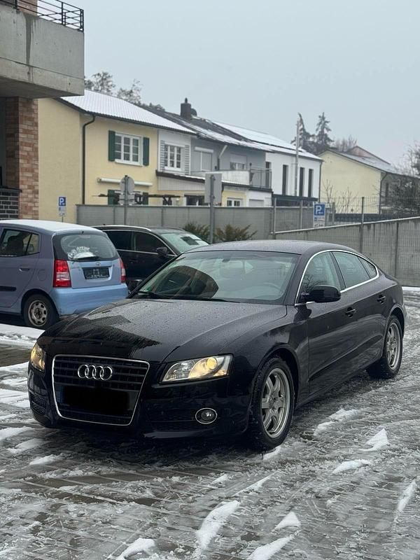 Schwarz Gebraucht 2010 Audi A5 Limousine | 7.500 € (Fairer Preis) - Bild 1/4