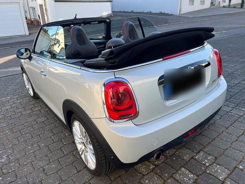 Second-hand Mini Cooper 136 CP (100 kW) 2017 Argintiu Hatchback