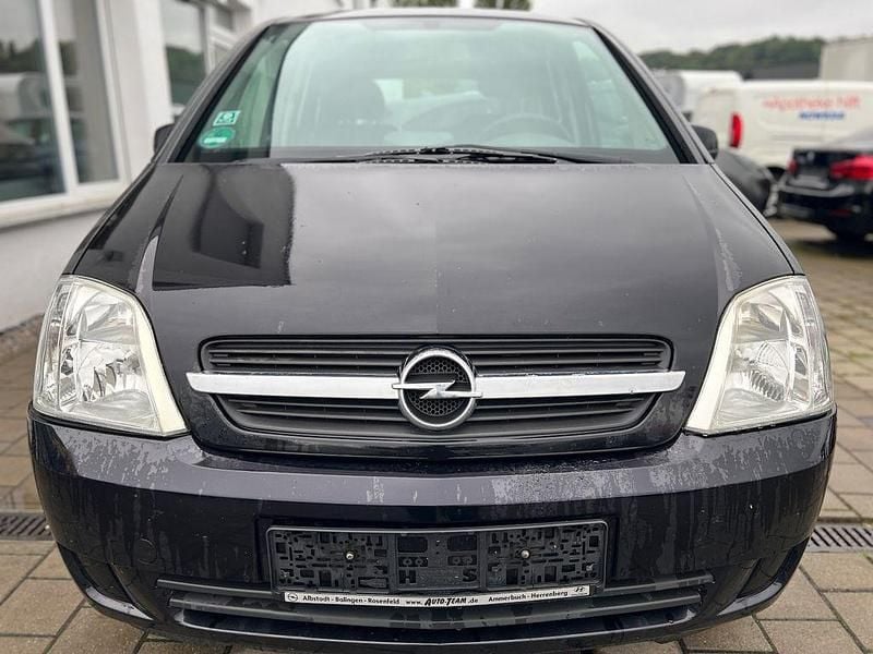 Schwarz Gebraucht 2004 Opel Meriva Enjoy Van / Kleinbus | 1.950 € (Fairer Preis) - Bild 1/4
