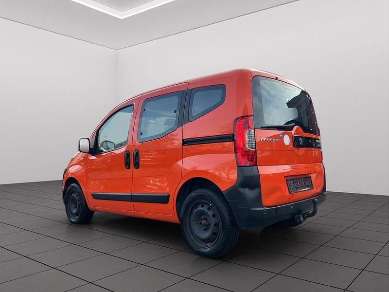 Gebraucht Peugeot Bipper Basis 75 PS (55 kW) 2010 Orange Van / Kleinbus