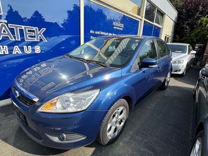 Blau Gebraucht 2009 Ford Focus Style Limousine | 1.999 € (Fairer Preis) - Bild 1/4