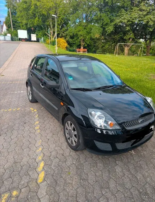 Gebraucht Ford Fiesta Fun X 69 PS (50 kW) 2007 Schwarz Kleinwagen