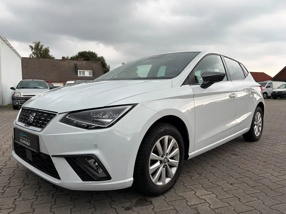 Gebraucht Seat Ibiza XCELLENCE 110 PS (80 kW) 2021 Weiß Kleinwagen
