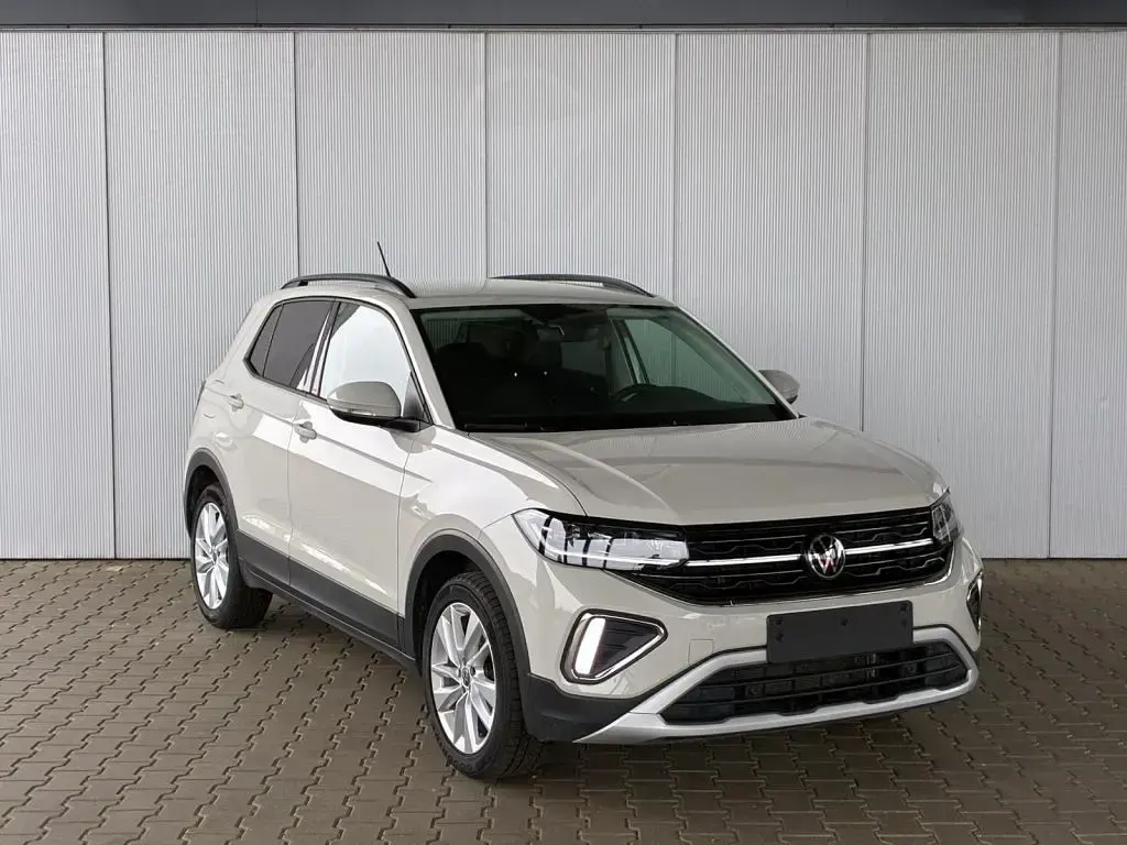 Gebraucht VW T-Cross Life 116 PS (85 kW) 2025 Ascotgrau SUV