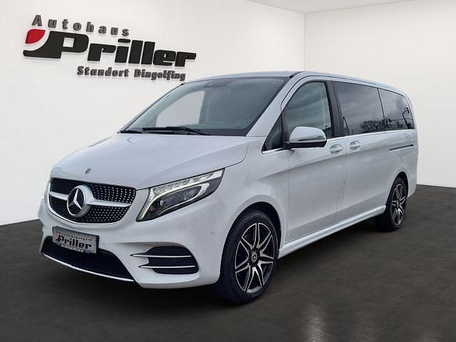 Bergkristallweiß metallic Gebraucht 2021 Mercedes V300 Exclusive Van / Kleinbus | 66.900 € (Fairer Preis) - Bild 1/4
