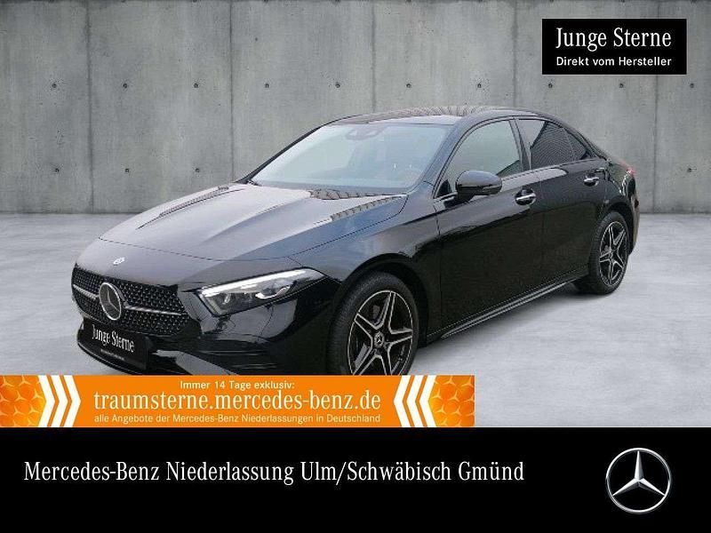 Schwarz Gebraucht 2023 Mercedes A250 AMG Limousine | 31.970 € (Fairer Preis) - Bild 1/3