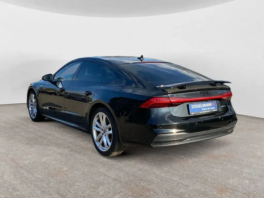 Gebraucht Audi A7 Sportback S-Line 245 PS (180 kW) 2022 Schwarz Kleinwagen