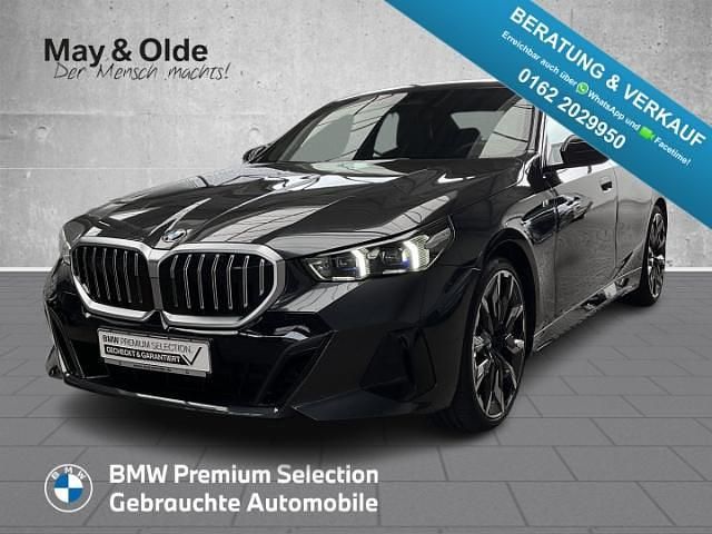 Grau Gebraucht 2025 BMW 520 M Sport Limousine | 50.990 € - Bild 1/4