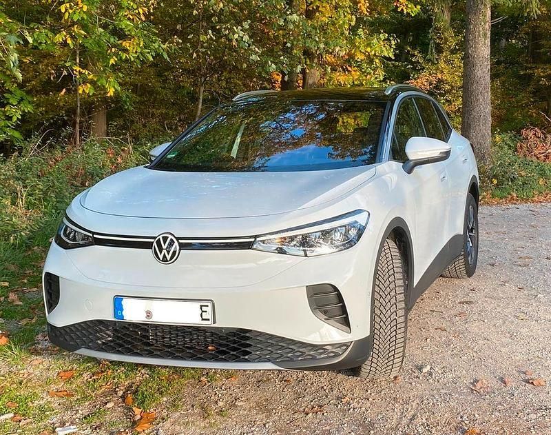 Weiß Gebraucht 2024 VW ID.4 Pro SUV | 41.700 € (Fairer Preis) - Bild 1/4