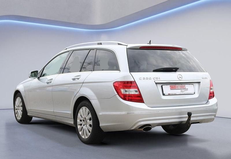 Gebraucht Mercedes C220 170 PS (125 kW) 2014 Silber Kombi