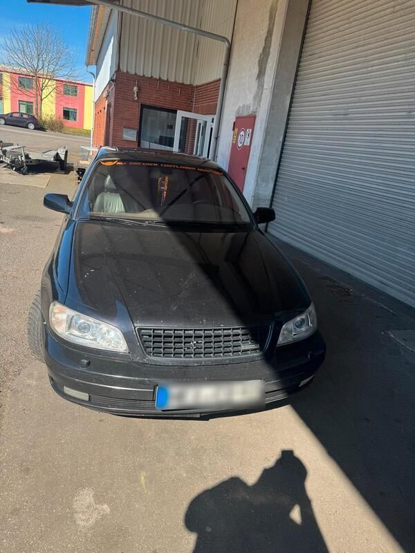 Schwarz Gebraucht 2001 Opel Omega Limousine | 1.250 € (Superpreis) - Bild 1/4