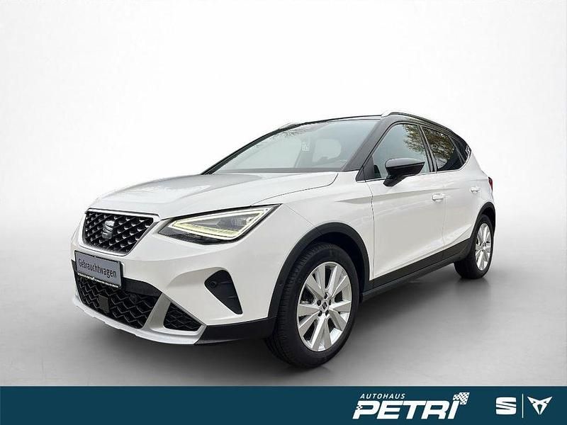 Weiß Gebraucht 2023 Seat Arona Xperience SUV | 20.990 € (Etwas zu teuer) - Bild 1/4