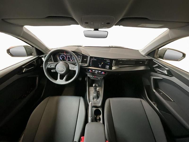 Gebraucht Audi A1 S-line plus 116 PS (85 kW) 2025 Grau SUV