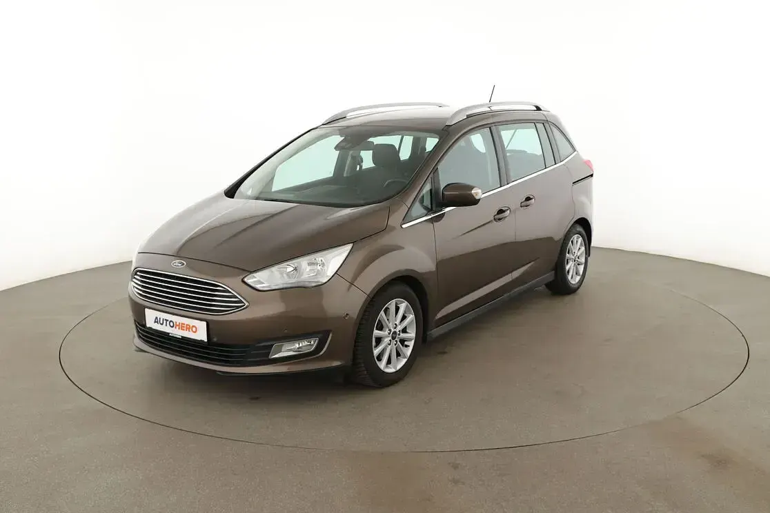Gebraucht Ford Grand C-Max Titanium 2019 Van / Kleinbus