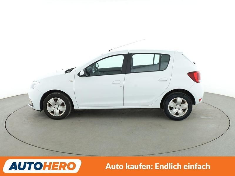 Gebraucht Dacia Sandero Lauréate 90 PS (66 kW) 2017 Weiß Limousine