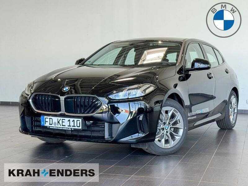 Schwarz Gebraucht 2025 BMW 120 Performance Kleinwagen | 31.680 € (Superpreis) - Bild 1/4
