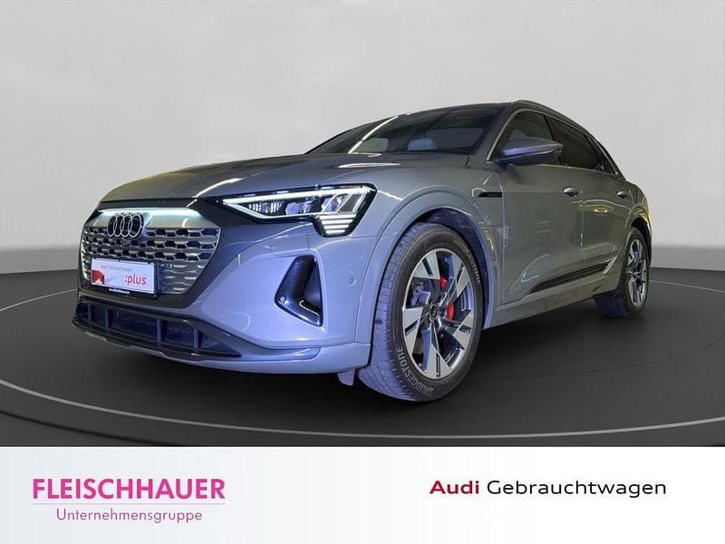 Grau Gebraucht 2023 Audi Q8 e-tron Advanced SUV | 48.880 € (Superpreis) - Bild 1/4
